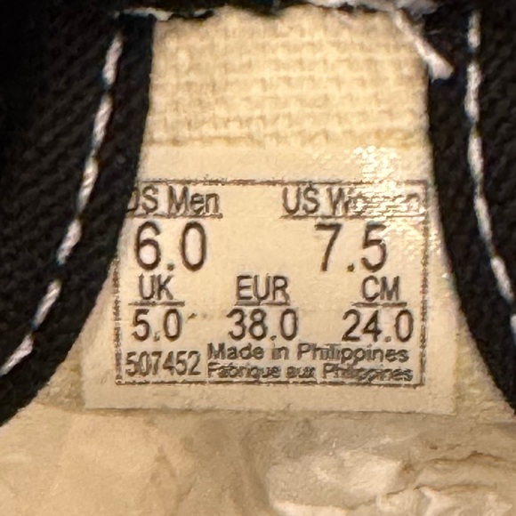 Vans Mary Jane Sneaker - Picture 7 of 13